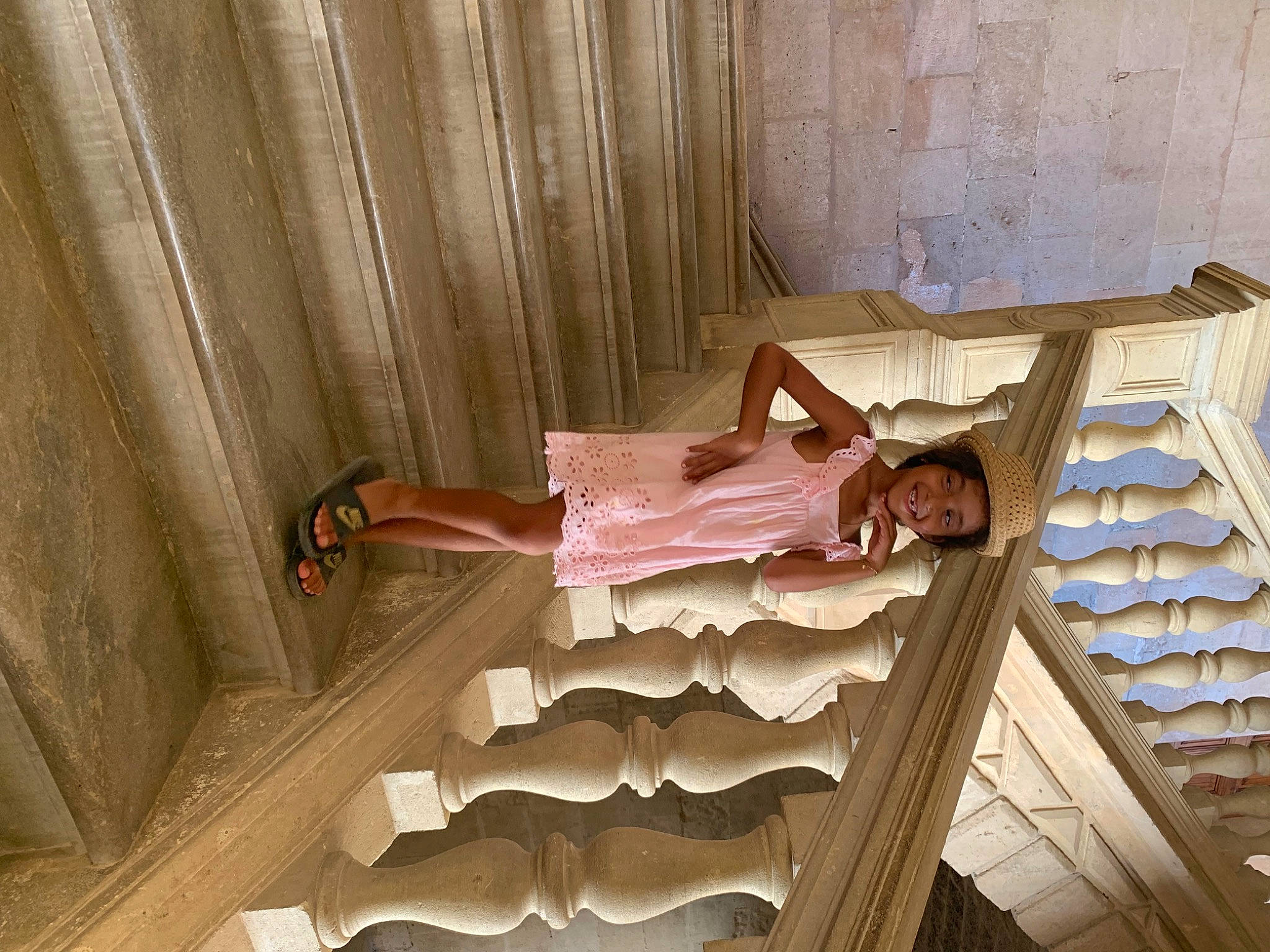 Inaya participe au concours pour gagner de l'argent avec cette photo : ceiling, curtain, flooring, fun, handrail, happy, hardwood, house, human_leg, joy, molding, pattern, peach, person, plaster, room, stairs, thigh, tints_and_shades, wood