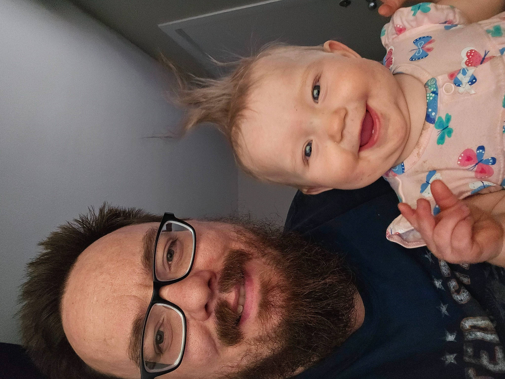 Leanna is registered to the contest to win money with this photo: beard, cheek, chin, ear, eyelash, face, forehead, glasses, hair, hairstyle, head, jaw, joy, lip, mouth, neck, nose, organ, person, skin