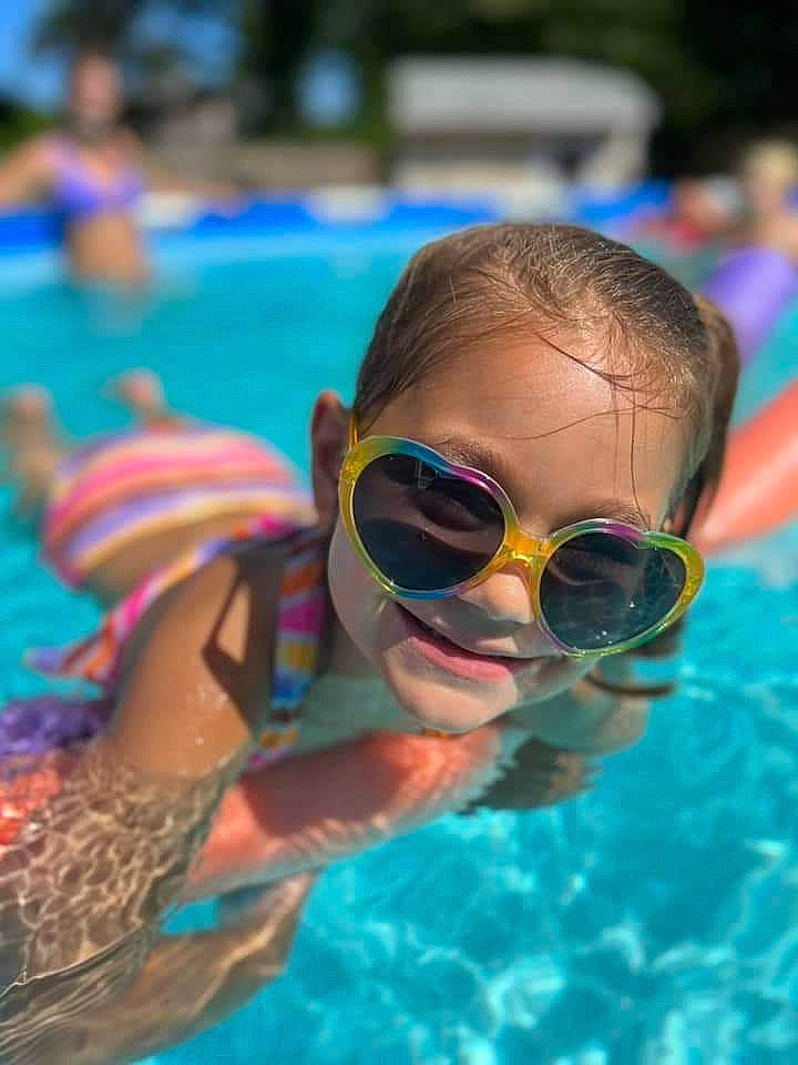 Shelby is registered to the contest to win money with this photo: child, competition_event, diving_equipment, eyewear, fun, goggles, happy, headgear, individual_sports, leisure, leisure_centre, person, personal_protective_equipment, recreation, sports, swimmer, swimming_pool, toddler, underwater, underwater_diving