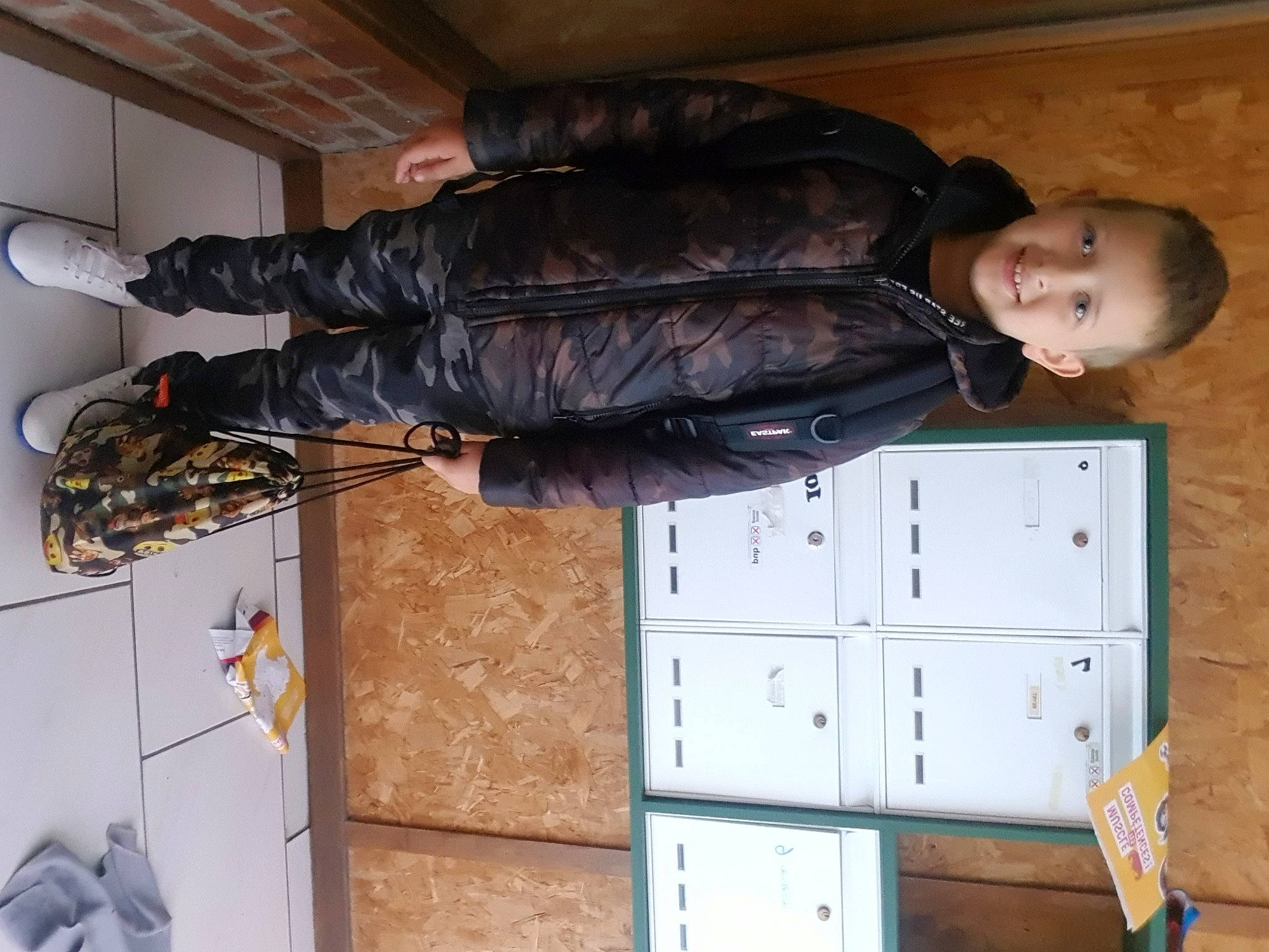 Louis participe au concours pour gagner de l'argent avec cette photo : joy, person