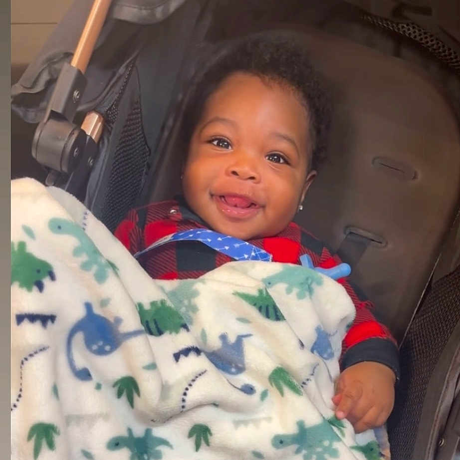 Kaari joined the competition — help win amazing prizes! baby, babylaughing, blanket, face, happy, head, person, smile