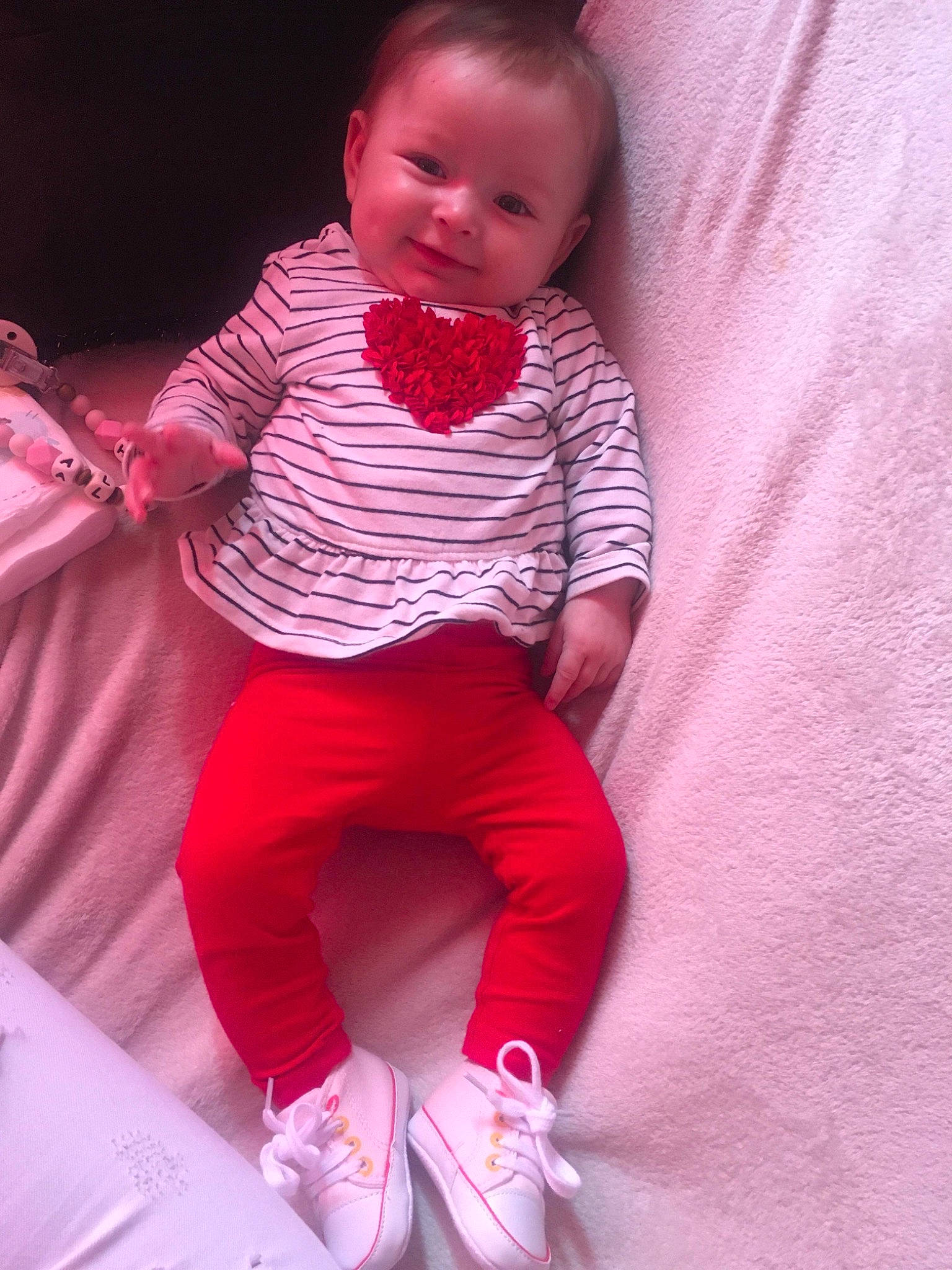 Aliyah a rejoint le concours — aidez-le/la à gagner de superbes lots ! baby, baby_toddler_clothing, beauty, cheek, child, clothing, comfort, fun, happy, joint, joy, leg, magenta, person, pink, purple, red, sitting, skin, sleeve