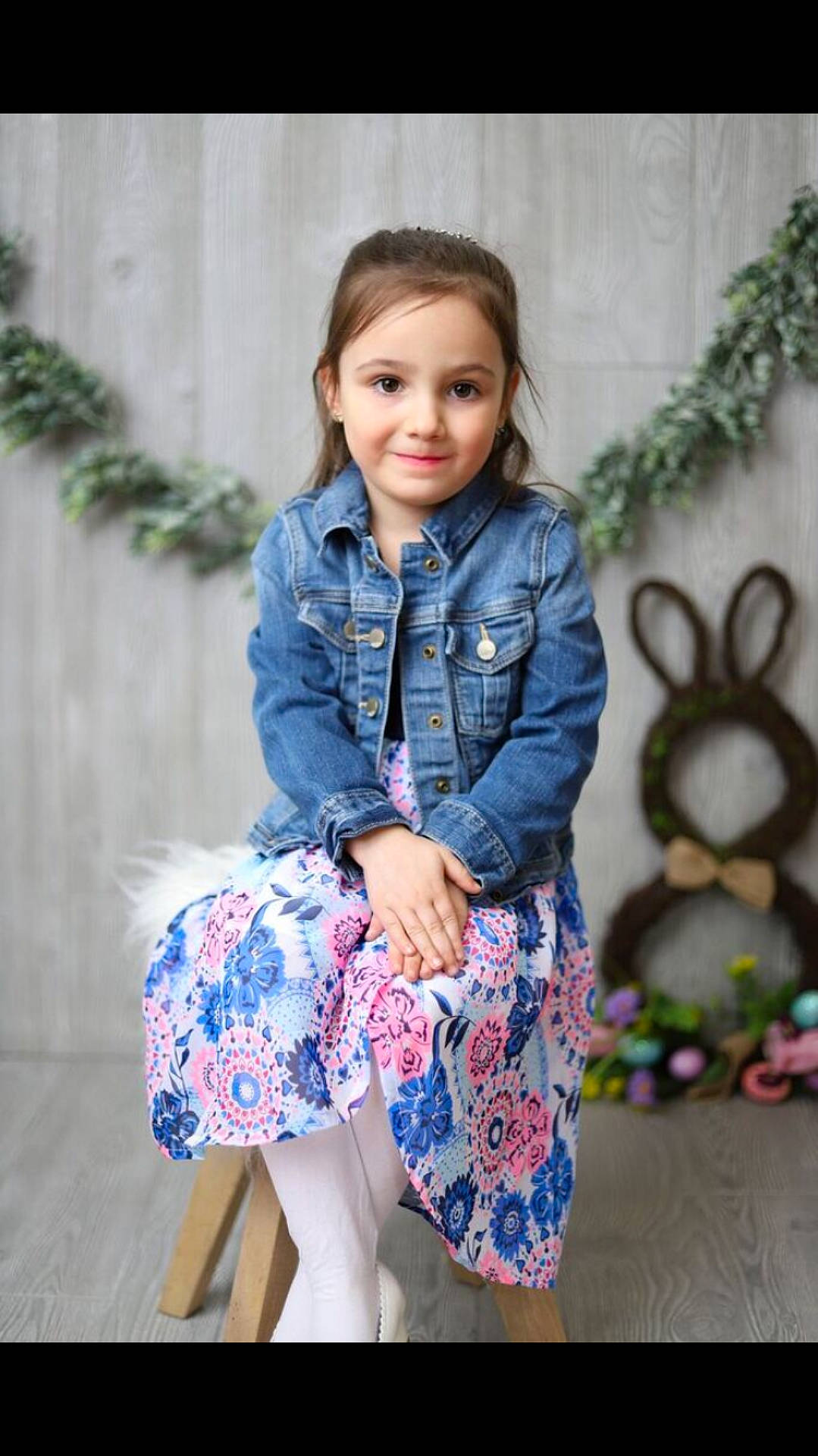 Katarina is registered to the contest to win money with this photo: blue, child, child_model, clothing, day, denim, dress, girl, jeans, joy, material, outerwear, pattern, person, sitting, skin, smile, textile, toddler, trousers