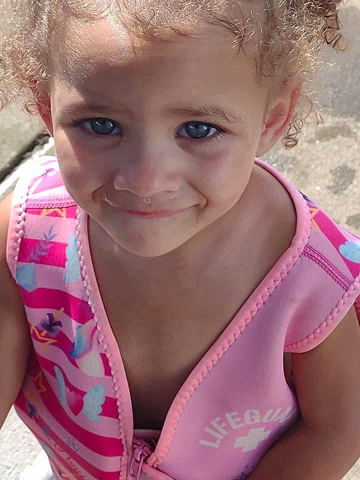 Arissa joined the competition — help win amazing prizes! active_tank, cheek, chin, eye, eyebrow, face, facial_expression, hair, happy, head, iris, joy, lip, mammal, mouth, neck, nose, organ, person, shoulder