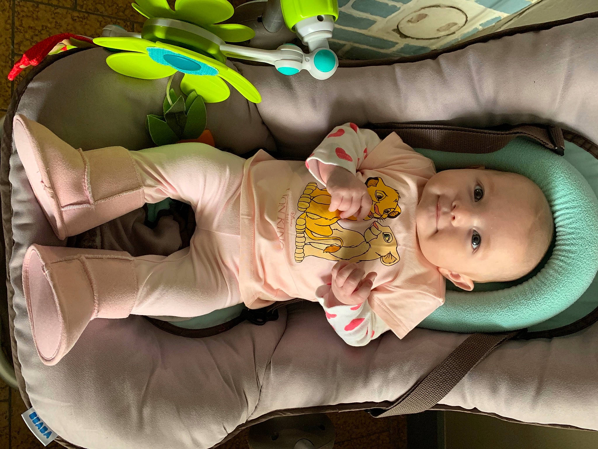 Elléanah participe au concours pour gagner de l'argent avec cette photo : baby, baby_sleeping, child, nap, person, product, sleep, toddler