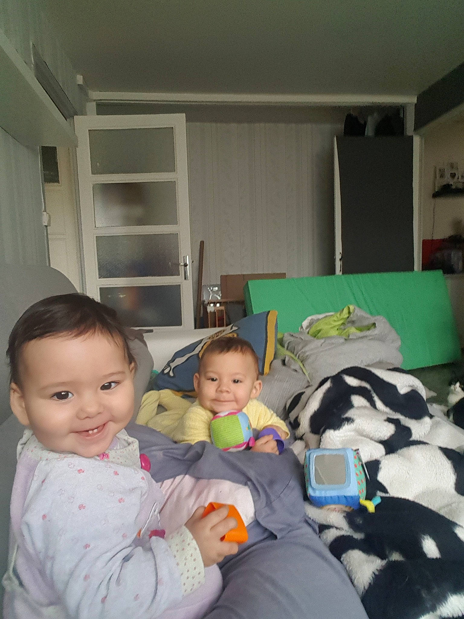 Lëina a rejoint le concours — aidez-le/la à gagner de superbes lots ! child, day, fun, furniture, girl, house, infant, joy, person, play, product, room, toddler