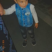 Giovani participe au concours pour gagner de l'argent avec cette photo : arm, blue, child, cool, denim, fun, jeans, leg, outerwear, smile, standing, toddler