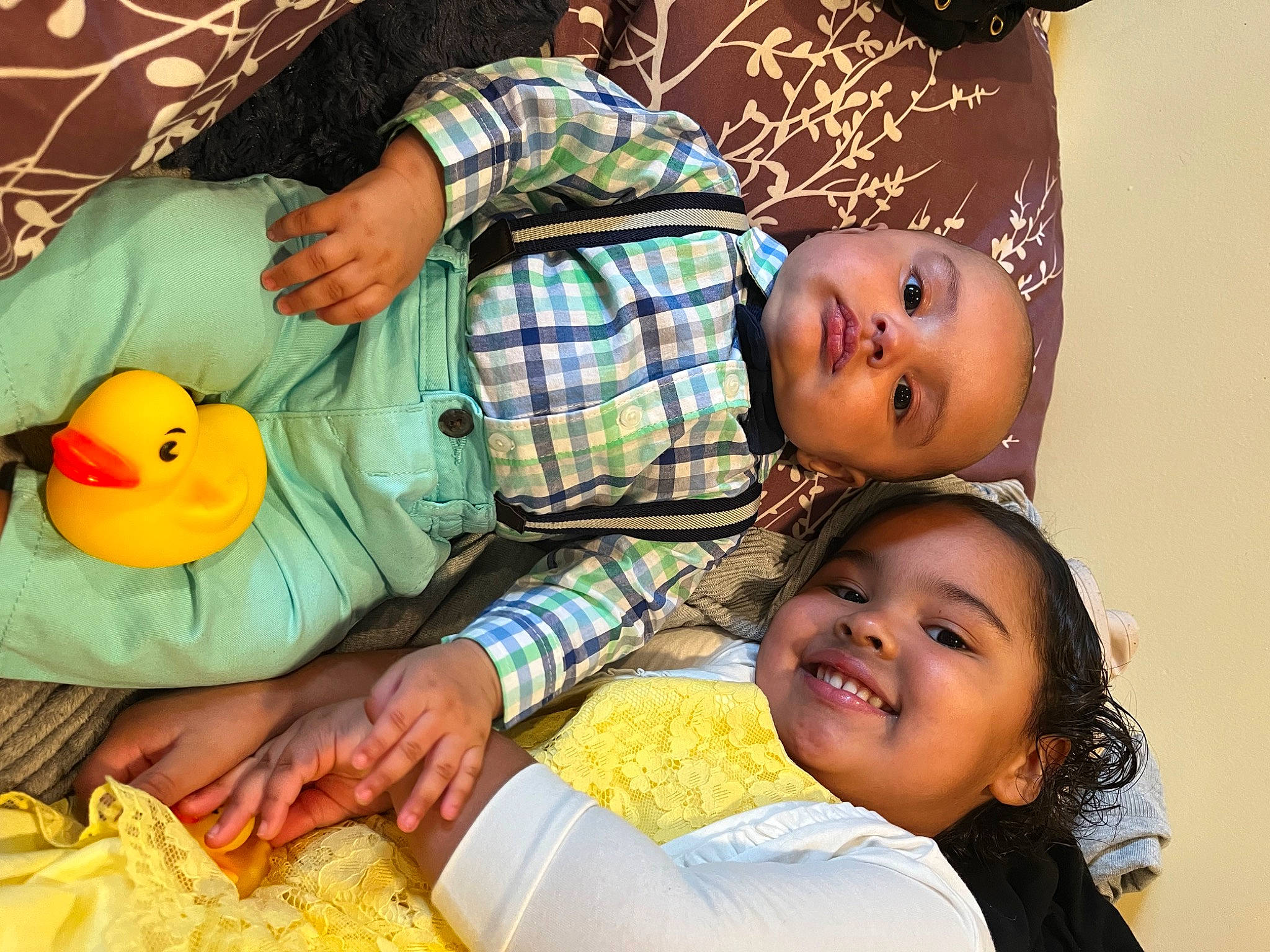 Khamiyah is registered to the contest to win money with this photo: adaptation, baby, baby_toddler_clothing, child, comfort, event, eye, green, happy, head, joy, orange, organ, pattern, people, person, skin, smile, textile, toddler