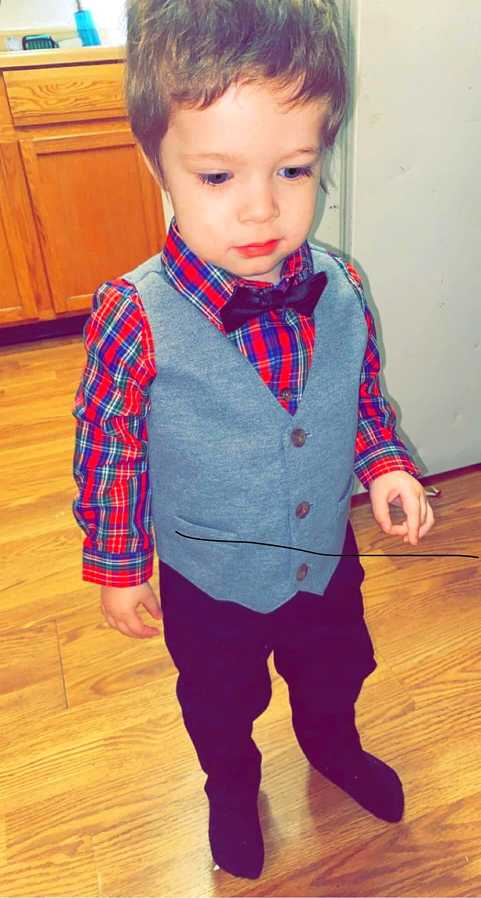 Draco is registered to the contest to win money with this photo: baby_toddler_clothing, child, collar, dress_shirt, electric_blue, eye, face, flooring, formal_wear, hair, hardwood, head, leg, neck, pattern, person, plaid, sleeve, toddler, white