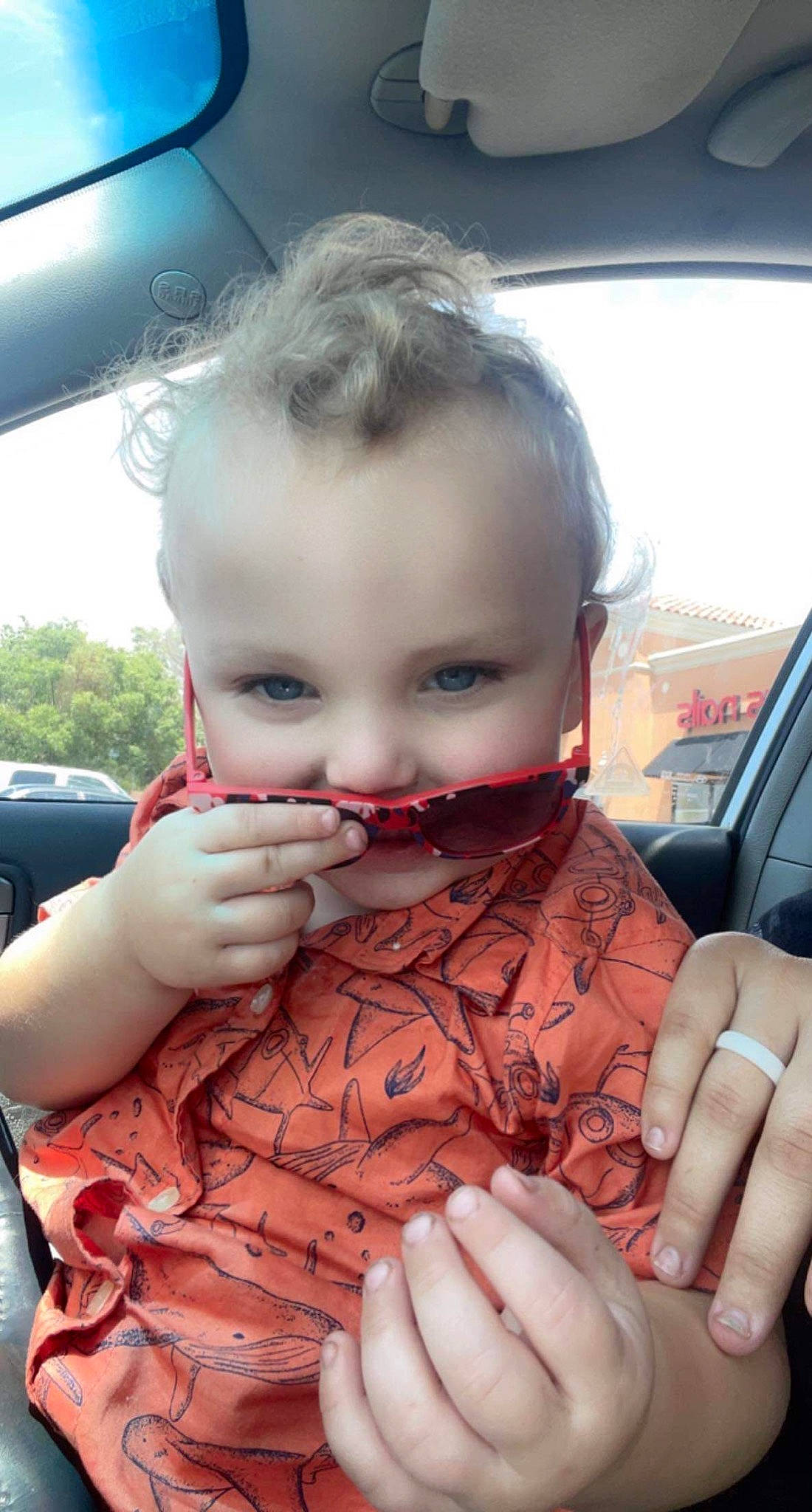 Leeland joined the competition — help win amazing prizes! arm, car, cheek, eyelash, finger, fun, gesture, hairstyle, hand, happy, lip, mouth, nail, neck, nose, person, product, skin, thumb, toddler