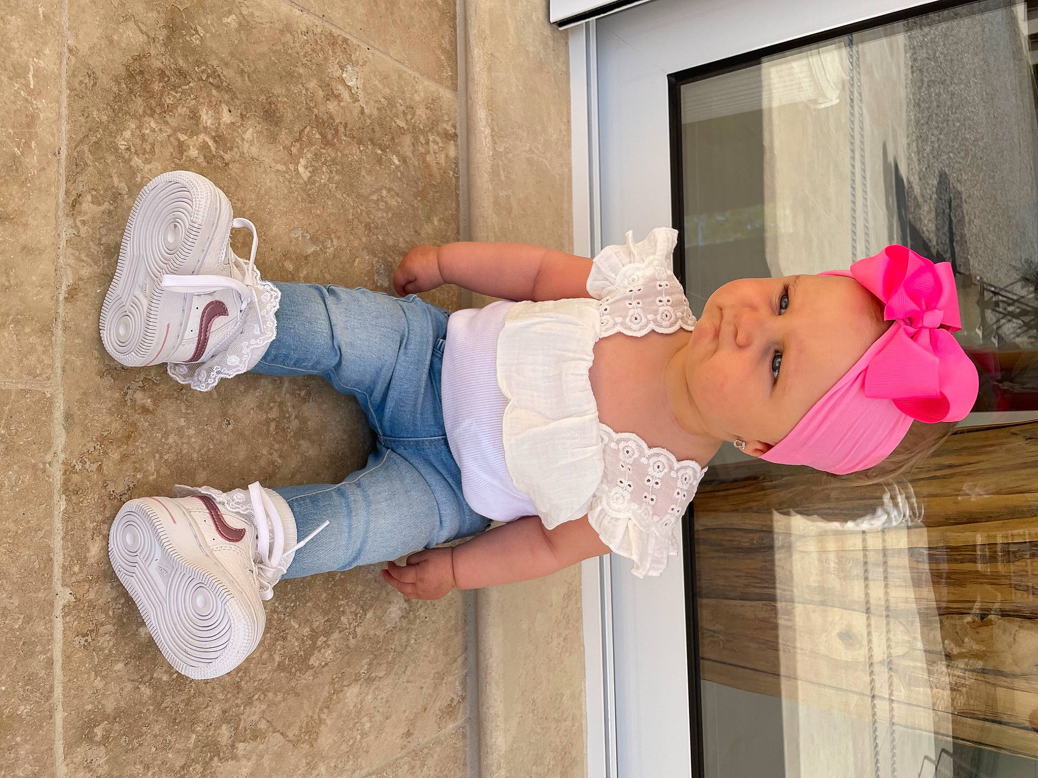 Djayne participe au concours pour gagner de l'argent avec cette photo : baby, baby_toddler_clothing, child, dress, fashion, footwear, glasses, happy, hat, headwear, leg, person, pink, product, sandal, shoe, skin, smile, sneakers, toddler