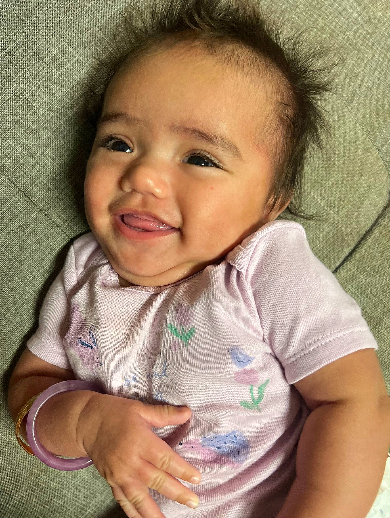 Jem is registered to the contest to win money with this photo: arm, cheek, chin, clothing, ear, eye, eyebrow, facial_expression, forehead, hand, happy, human, iris, lip, mouth, neck, nose, person, skin, sleeve