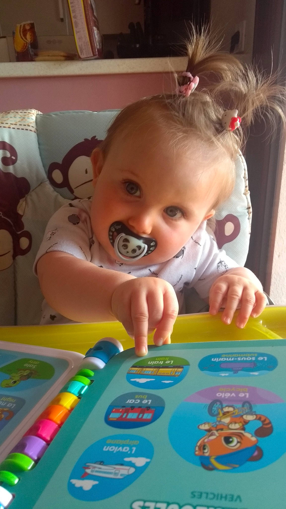 Chiara a rejoint le concours — aidez-le/la à gagner de superbes lots ! baby, child, fun, games, learning, person, play, product, toddler