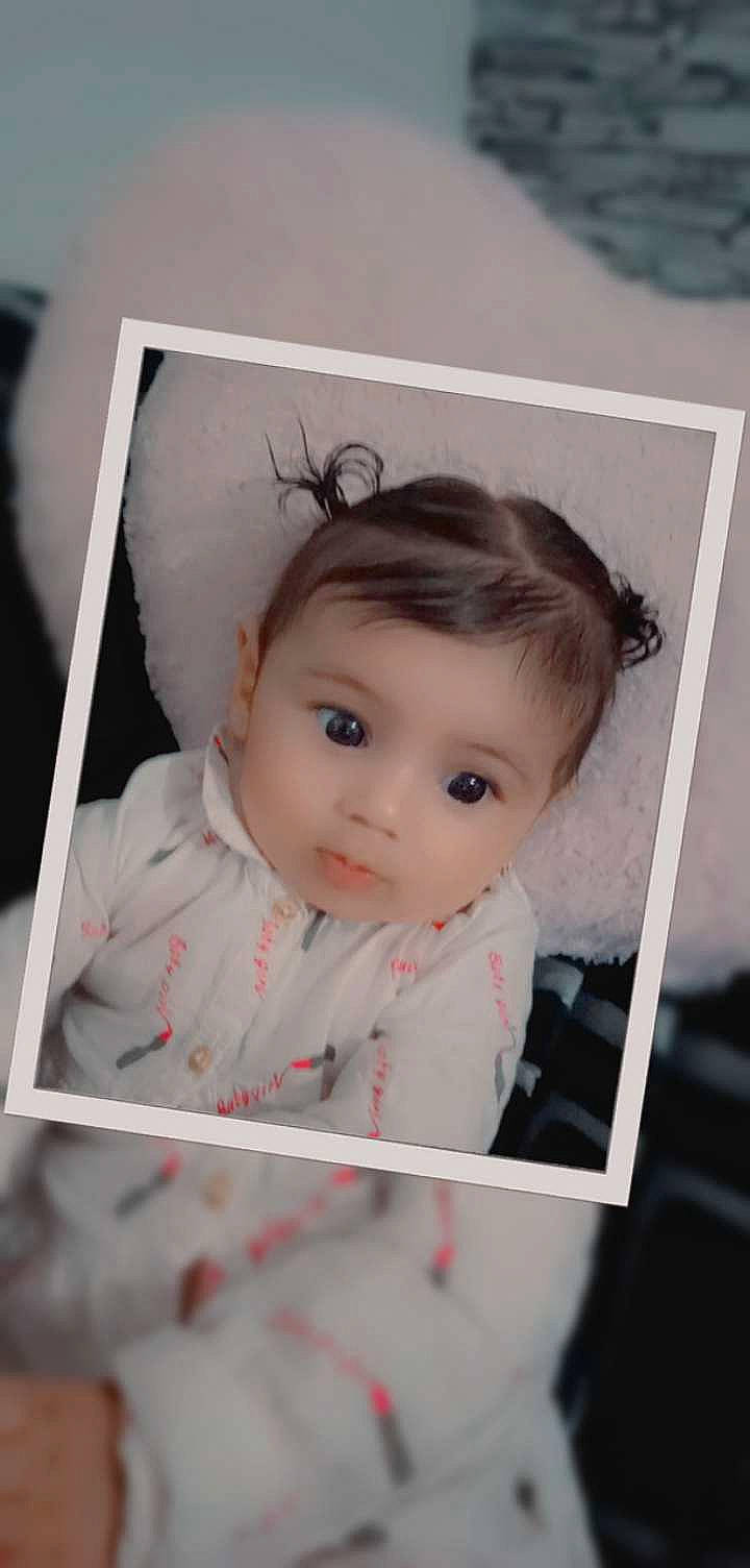 Alina a rejoint le concours — aidez-le/la à gagner de superbes lots ! baby, baby_toddler_clothing, cheek, child, chin, eye, eyebrow, eyelash, flash_photography, hair, hairstyle, happy, head, iris, lip, nose, person, pink, skin, toddler