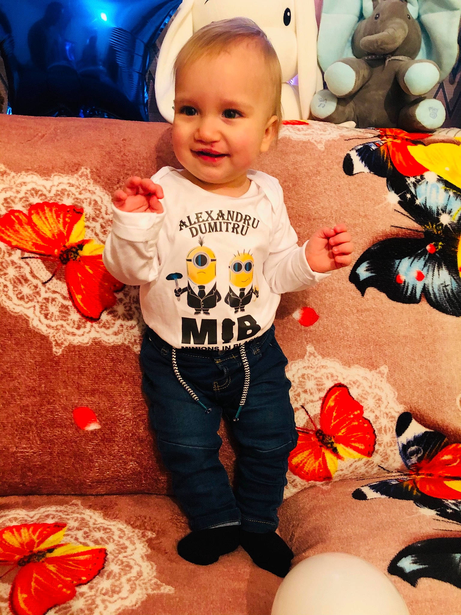 Alexandru is registered to the contest to win money with this photo: baby, baby_toddler_clothing, child, cool, eye, facial_expression, happy, head, human, iris, joy, orange, organ, person, photograph, product, red, sleeve, smile, textile