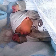 Victor participe au concours pour gagner de l'argent avec cette photo :
