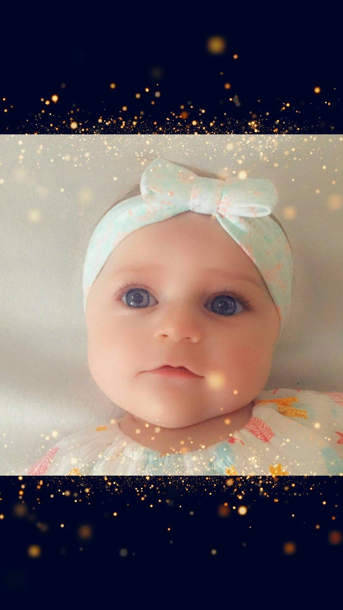 Malya participe au concours pour gagner de l'argent avec cette photo : baby, cheek, child, close_up, cloud, eye, face, forehead, head, headgear, lip, nose, person, photography, portrait_photography, skin, sky, smile, space, toddler