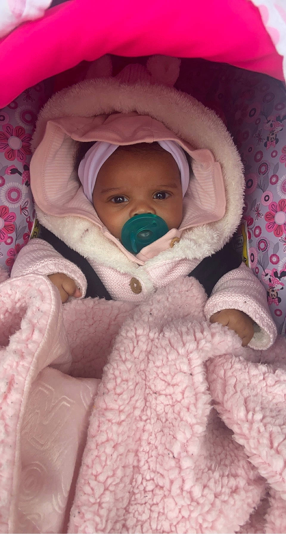 Jalaya joined the competition — help win amazing prizes! cheek, chin, comfort, eye, eyebrow, face, hand, head, human_body, iris, lip, mouth, nose, organ, person, pink, product, skin, sleeve, textile