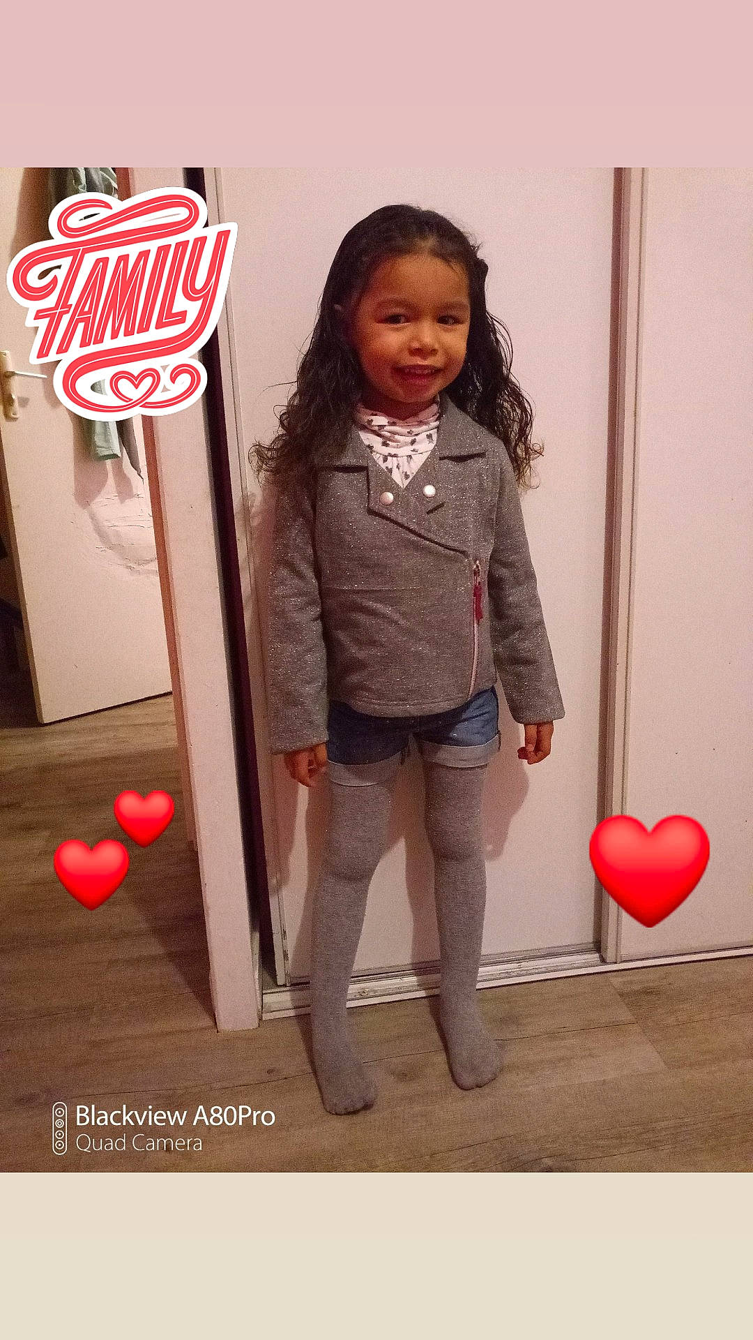 Keysha participe au concours pour gagner de l'argent avec cette photo : clothing, denim, fashion, fashion_design, flooring, happy, joy, logo, magenta, organ, pattern, person, pink, red, room, sleeve, smile, street_fashion, t_shirt, toddler