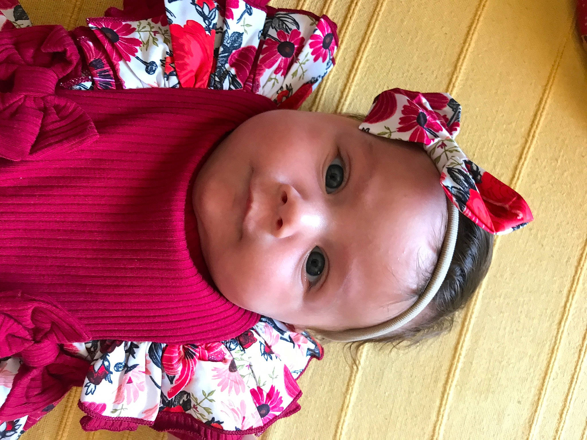 Léna participe au concours pour gagner de l'argent avec cette photo : baby, baby_products, baby_toddler_clothing, cheek, child, eyelash, fun, happy, headwear, iris, linens, lip, magenta, nose, organ, person, pink, red, skin, smile