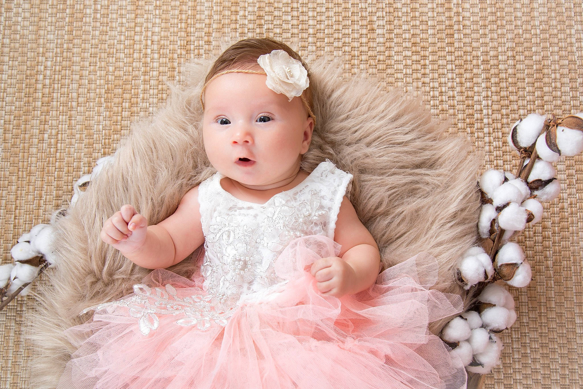 Rachel participe au concours pour gagner de l'argent avec cette photo : baby, baby_toddler_clothing, beauty, bridal_accessory, clothing, dress, embellishment, event, eyelash, flash_photography, hair_accessory, happy, headgear, headpiece, jewellery, natural_material, peach, person, pink, toddler