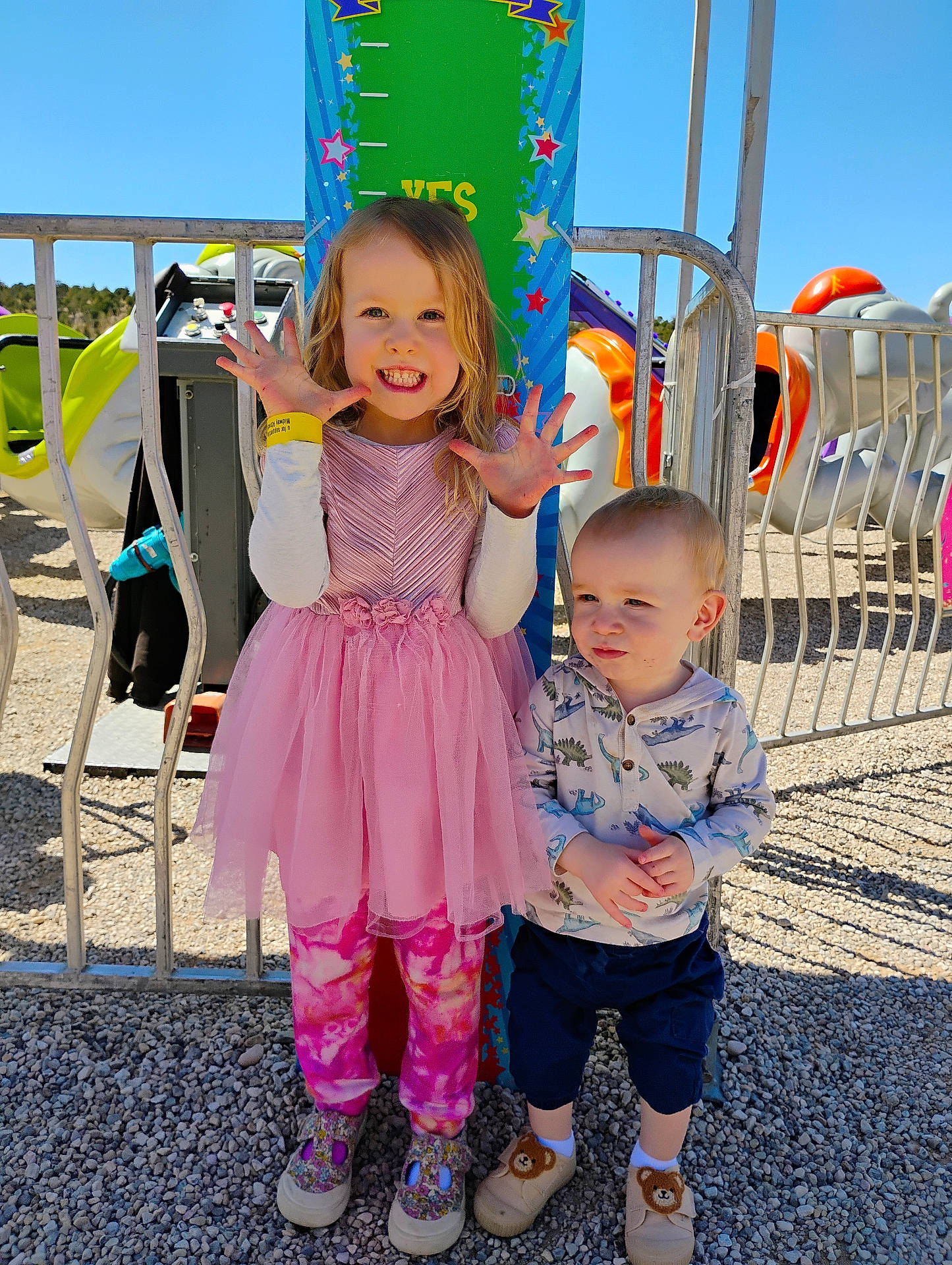 Freyja is registered to the contest to win money with this photo: accessories, adult, boy, child, clothing, face, female, footwear, girl, head, male, outdoorplayarea, outdoors, pants, person, photography, playarea, portrait, shoe, woman