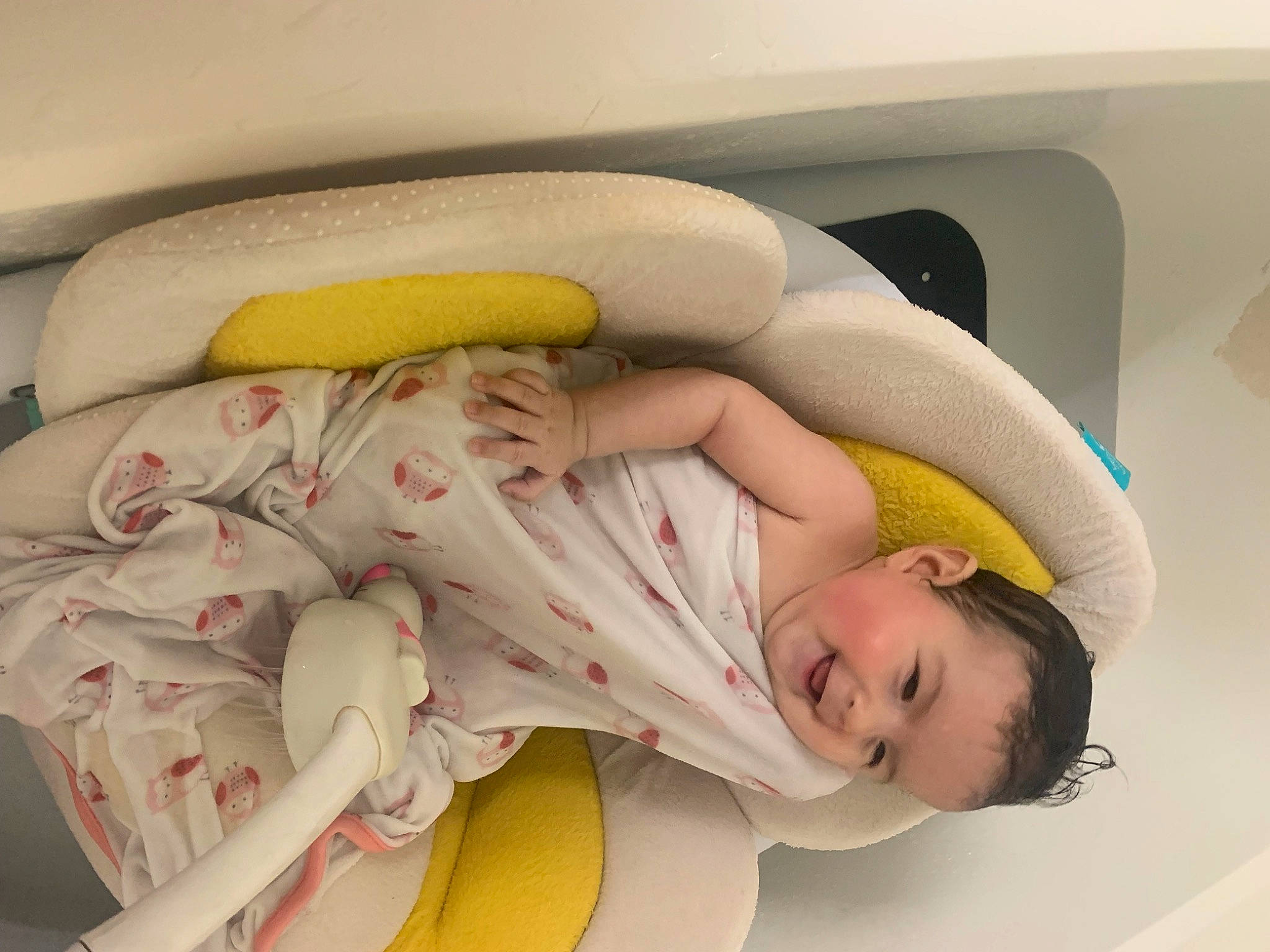 Rylee joined the competition — help win amazing prizes! baby, baby_products, baby_safety, baby_sleeping, baby_toddler_clothing, bedtime, car_seat, child, comfort, family_car, fun, infant_bed, laundry_room, linens, nap, person, sleep, smile, thumb, toddler