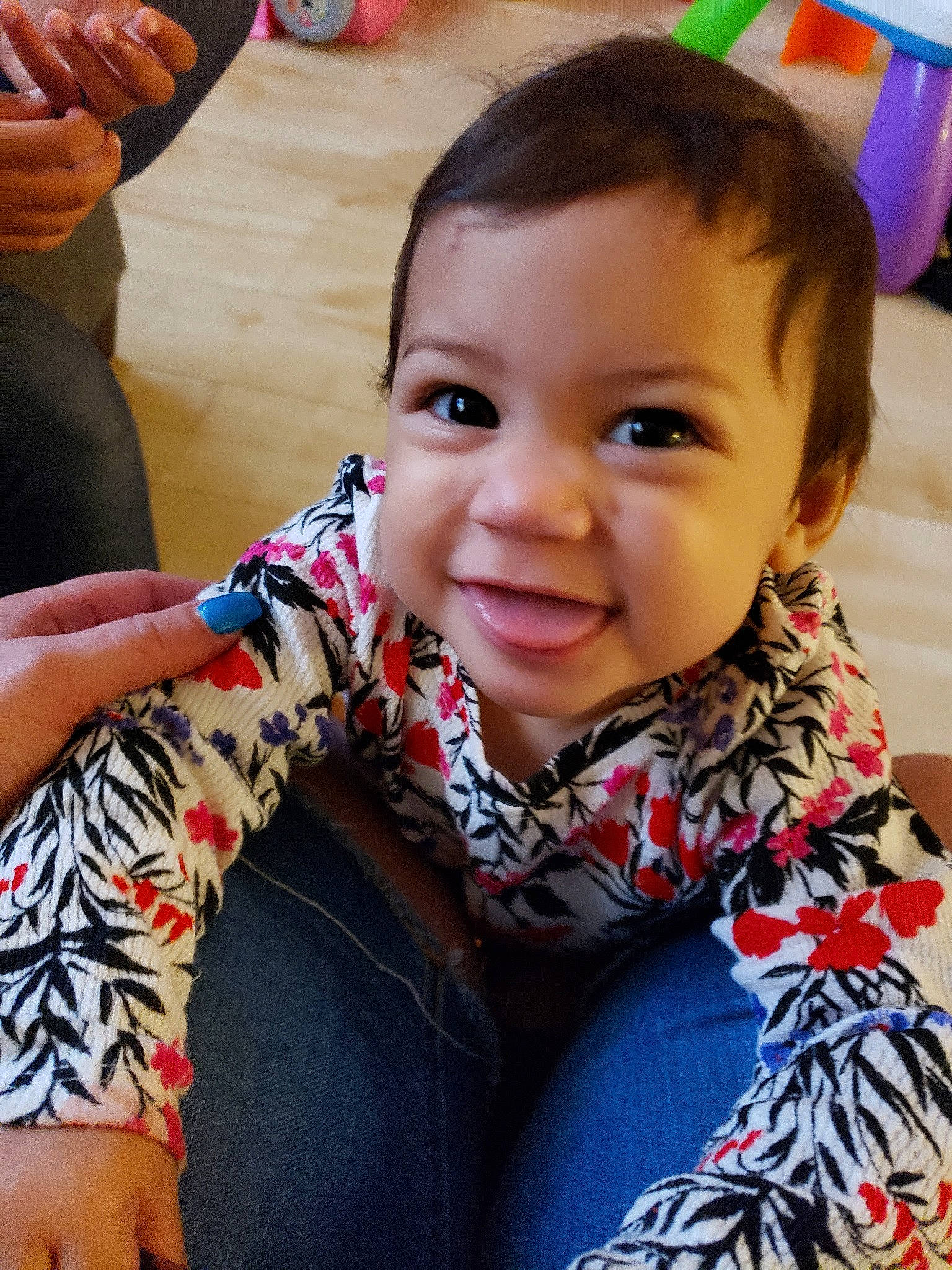 Emiliana is registered to the contest to win money with this photo: cheek, child, fashion_accessory, person, smile, toddler