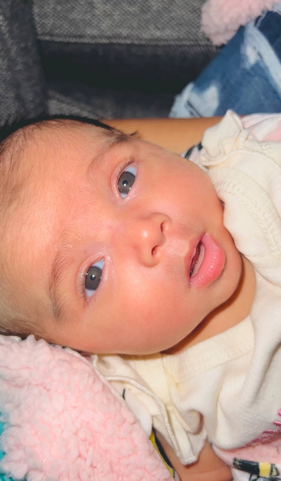 Camila is registered to the contest to win money with this photo: baby, baby_toddler_clothing, cheek, chin, eye, eyebrow, eyelash, face, facial_expression, forehead, head, headgear, iris, lip, mouth, nose, person, pink, skin, toddler