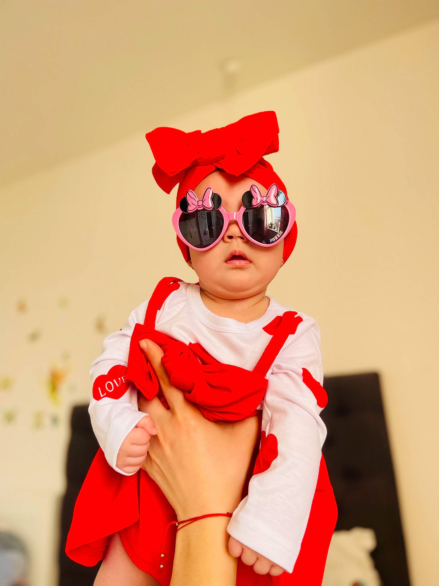 Melania joined the competition — help win amazing prizes! arm, baby_toddler_clothing, carmine, entertainment, eyewear, fashion_design, fictional_character, gesture, glove, goggles, hand, happy, head, headgear, headwear, peach, person, personal_protective_equipment, stuffed_toy, sunglasses