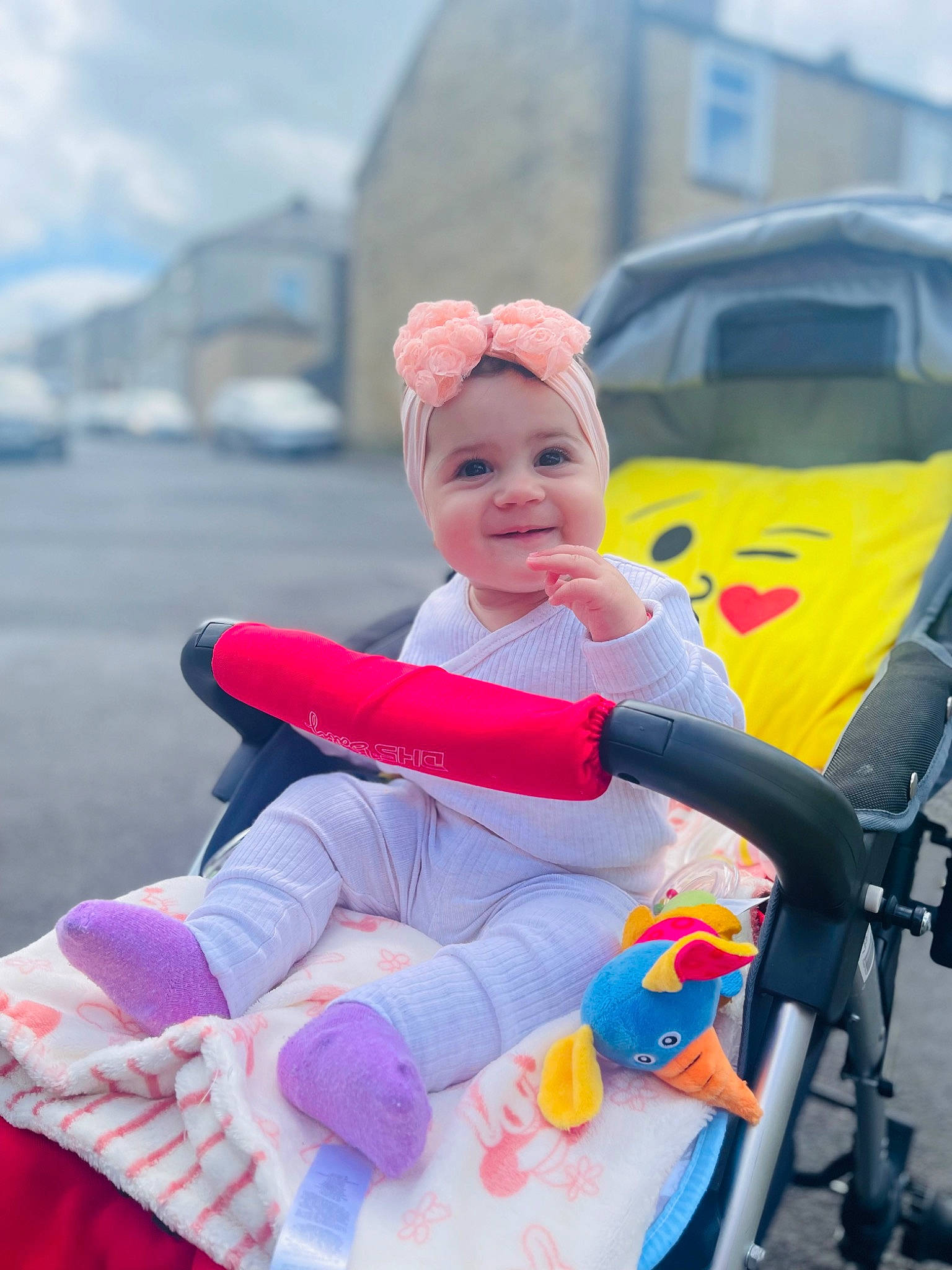Melania is registered to the contest to win money with this photo: baby, baby_products, baby_toddler_clothing, chair, child, event, fun, happy, hat, headwear, joy, lap, leisure, magenta, person, personal_protective_equipment, pink, purple, recreation, sitting