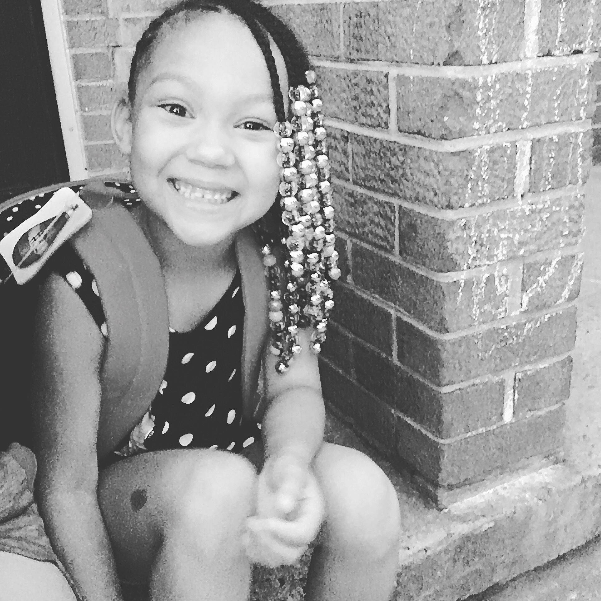 Zavriana is registered to the contest to win money with this photo: black_and_white, child, child_model, hairstyle, happy, joy, monochrome, person, photo_shoot, photograph, photography, polka_dot, smile, snapshot, style