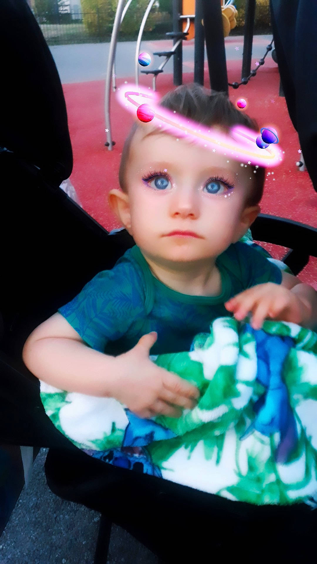 Tao participe au concours pour gagner de l'argent avec cette photo : baby, cheek, child, cool, ear, eye, face, head, headwear, person, skin, smile, toddler