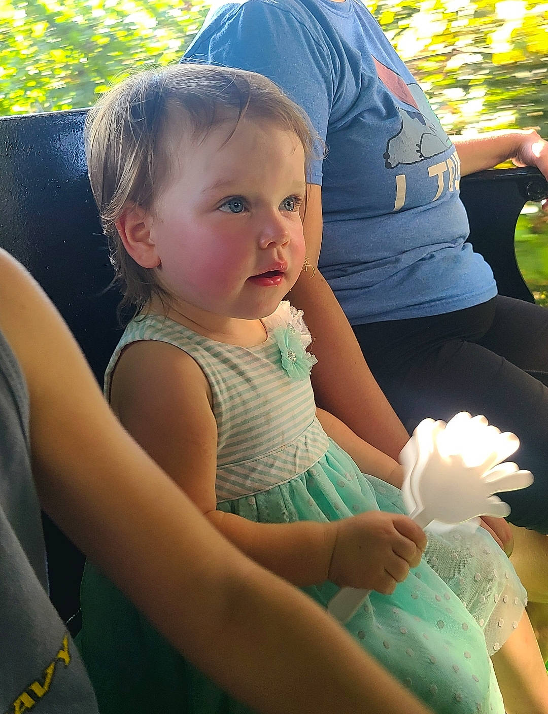 Iris joined the competition — help win amazing prizes! baby, baby_toddler_clothing, child, cool, finger, fun, gesture, grass, green, happy, human, interaction, leisure, morning, people_in_nature, person, plant, product, recreation, sunlight