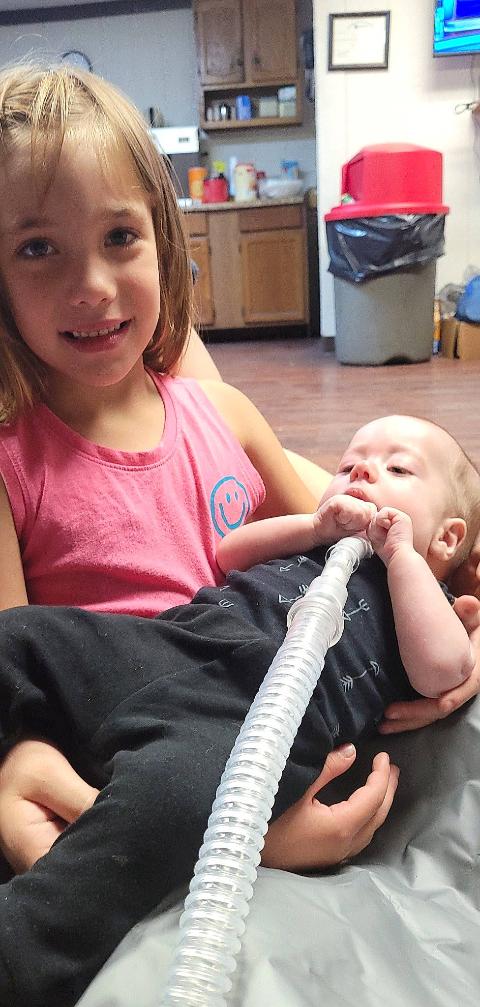 Jason is registered to the contest to win money with this photo: arm, cheek, child, comfort, eye, facial_expression, finger, hairstyle, hand, head, iris, joy, lap, leg, mouth, organ, person, photograph, skin, smile