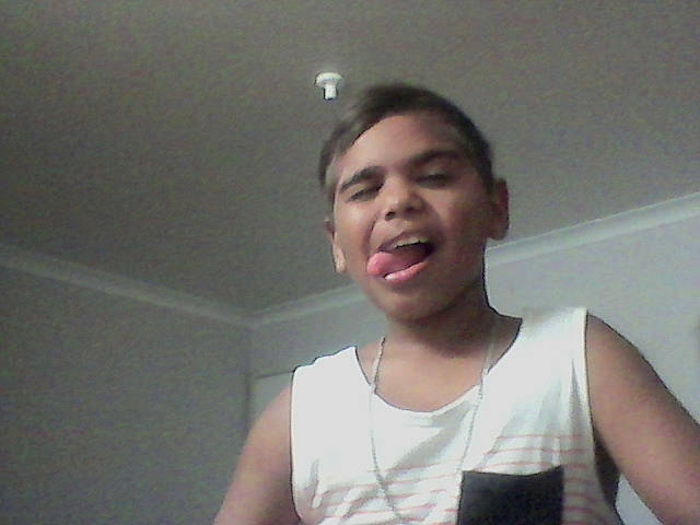 Kelvin is registered to the contest to win money with this photo: arm, chin, cool, eyebrow, face, facial_expression, forehead, fun, gesture, hair, happy, head, jaw, mouth, muscle, neck, person, shoulder, skin, smile