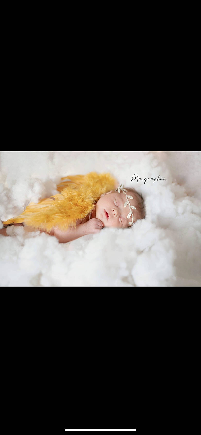 Mya a rejoint le concours — aidez-le/la à gagner de superbes lots ! baby, baby_products, baby_sleeping, bed, bed_sheet, bedding, bedtime, child, comfort, font, foot, fur, happy, linens, nap, person, sitting, sleep, teddy_bear, textile