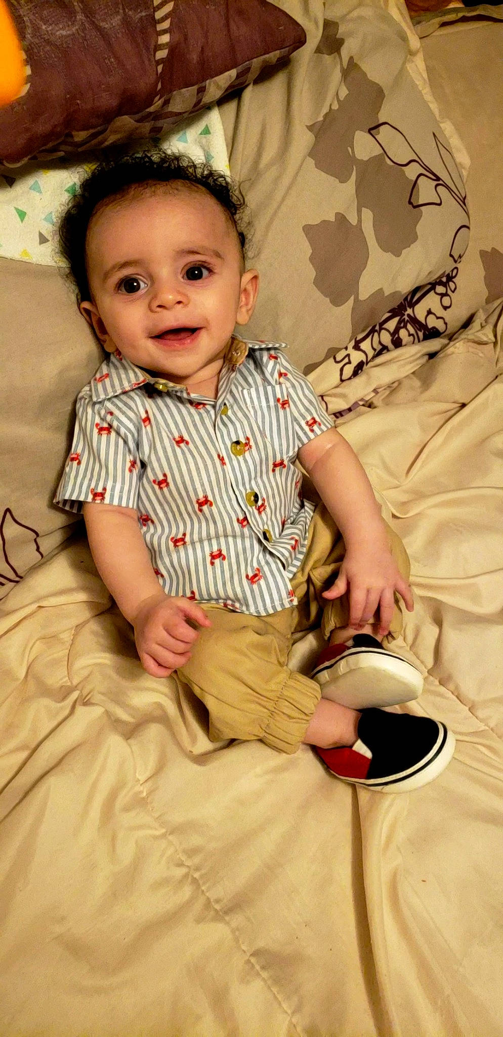 Bishop is registered to the contest to win money with this photo: baby, baby_toddler_clothing, cheek, dress, eye, face, finger, flash_photography, happy, head, human, organ, people, person, pink, skin, sleeve, smile, t_shirt, textile