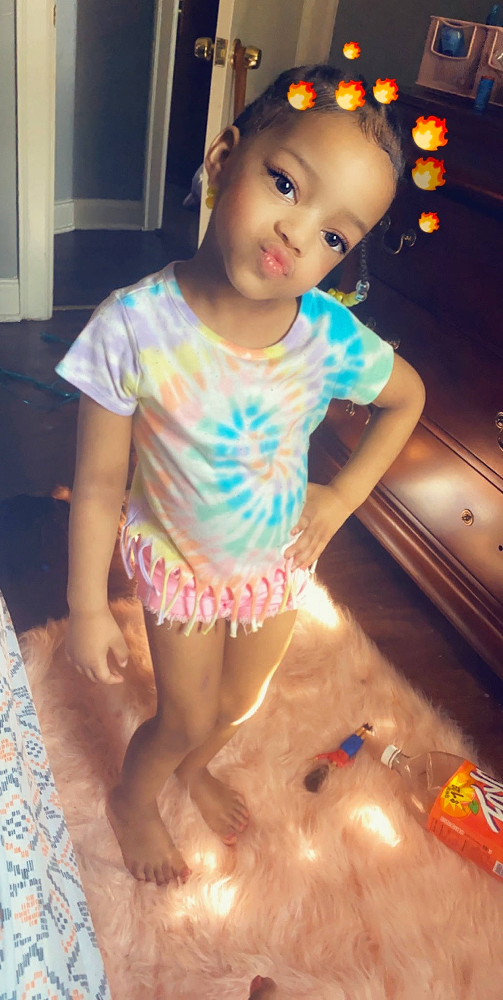 Kassidy is registered to the contest to win money with this photo: baby, baby_toddler_clothing, barefoot, child, child_model, cool, foot, person, pink, skin, toddler, toe