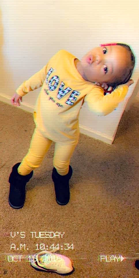 Kassidy is registered to the contest to win money with this photo: baby, baby_toddler_clothing, joint, person, sock, toy, yellow