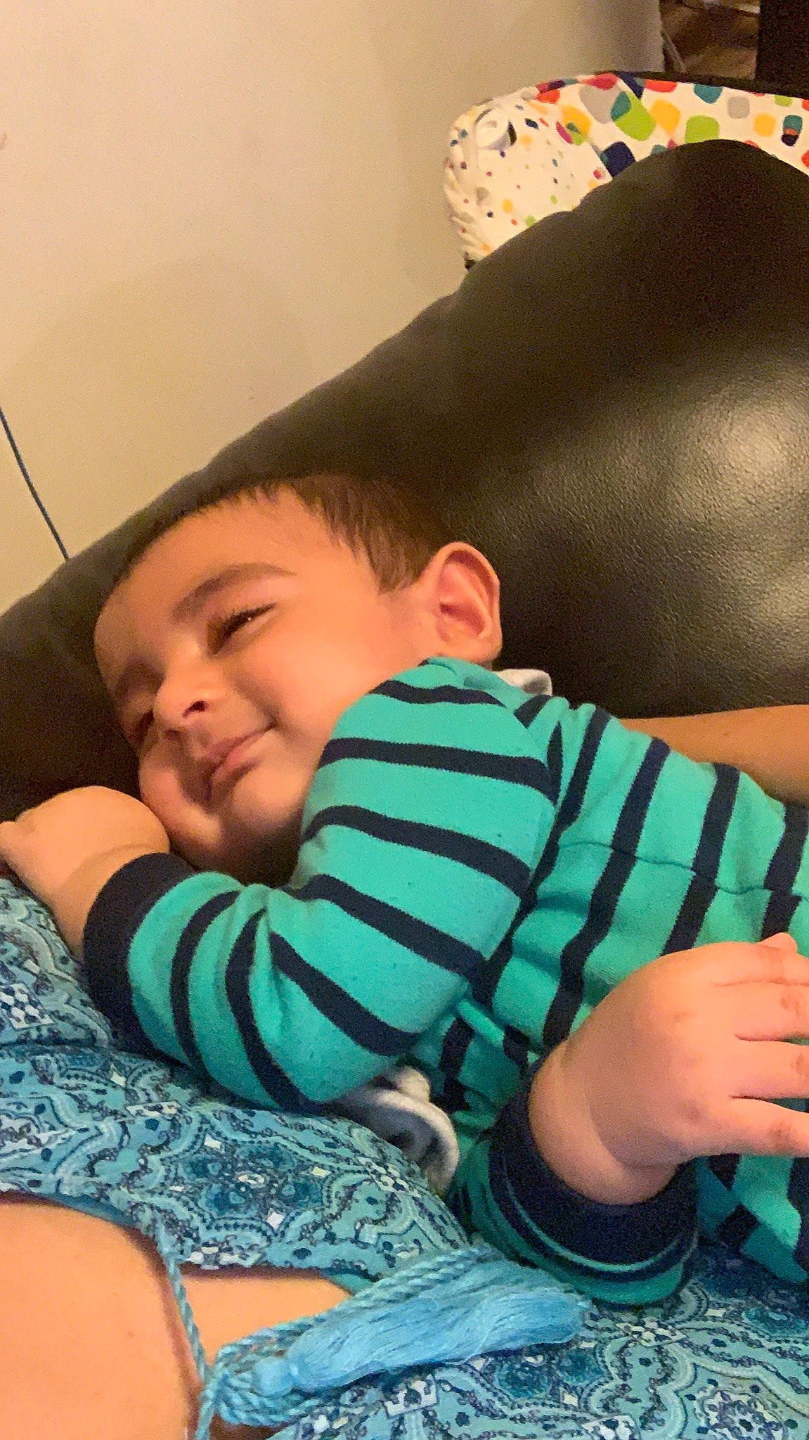 Wali is registered to the contest to win money with this photo: arm, baby, bedtime, child, finger, leg, nap, person, sleep, toddler