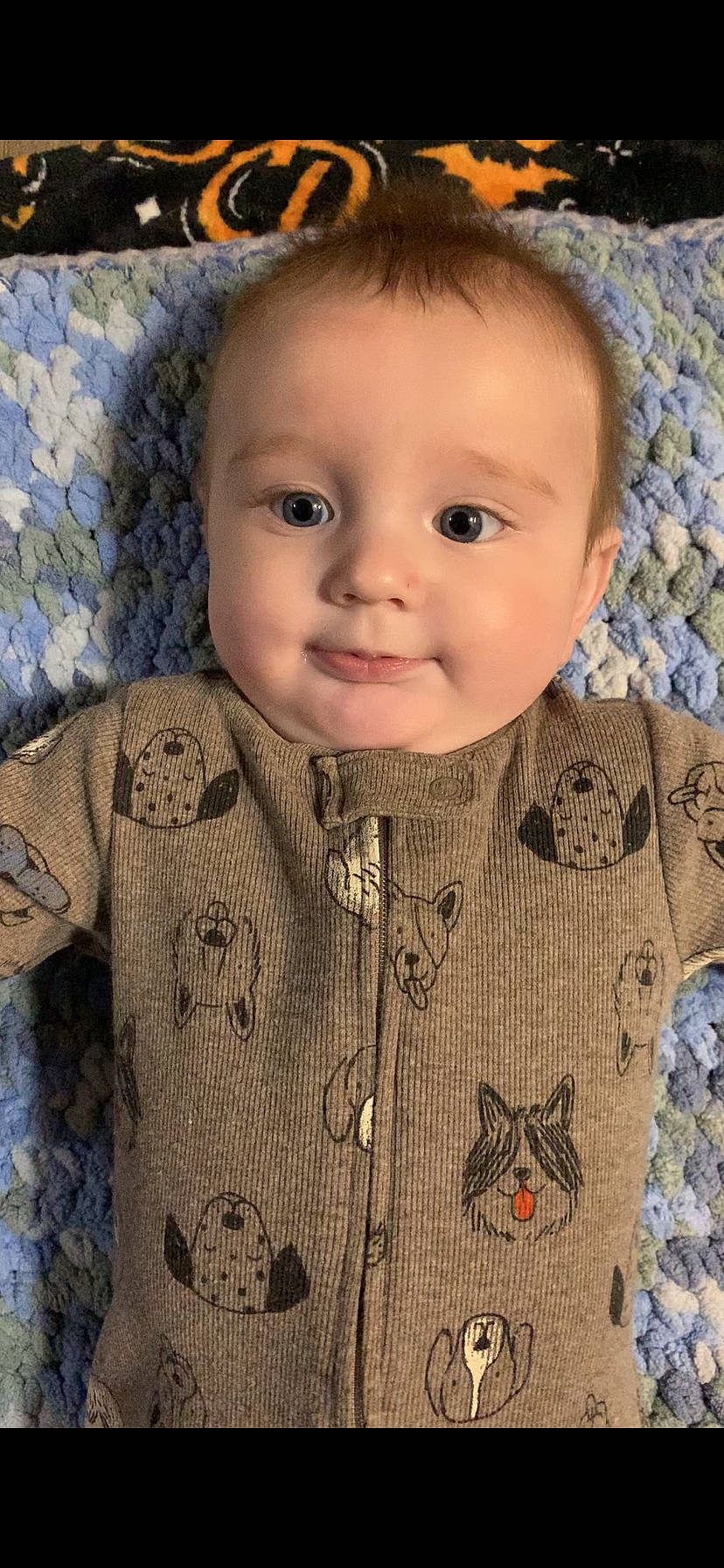 Miklo is registered to the contest to win money with this photo: baby, baby_toddler_clothing, blue, cheek, child, clothing, collar, creative_arts, face, facial_expression, grey, organ, outerwear, pattern, person, skin, sleeve, textile, toddler, wool