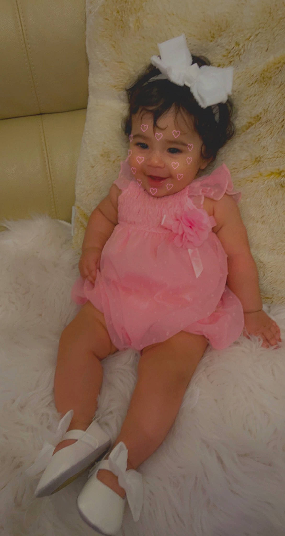 Xary is registered to the contest to win money with this photo: baby_toddler_clothing, beauty, bridal_accessory, cheek, child, day_dress, dress, embellishment, finger, hand, happy, headgear, iris, leg, peach, person, pink, skin, sleeve, smile