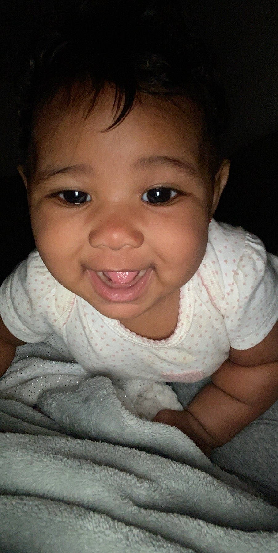 Keyarah is registered to the contest to win money with this photo: baby, beauty, cheek, child, chin, eye, eyebrow, face, facial_expression, forehead, fun, happy, head, iris, joy, lip, mouth, nose, person, skin