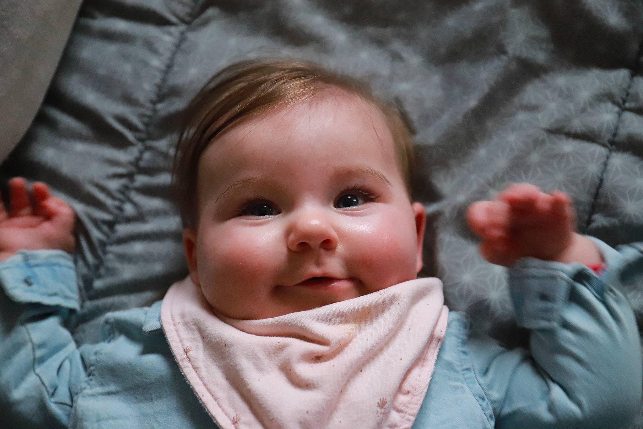 Lyana a rejoint le concours — aidez-le/la à gagner de superbes lots ! baby, cheek, child, eye, face, facial_expression, finger, head, lip, mouth, nose, person, skin, toddler