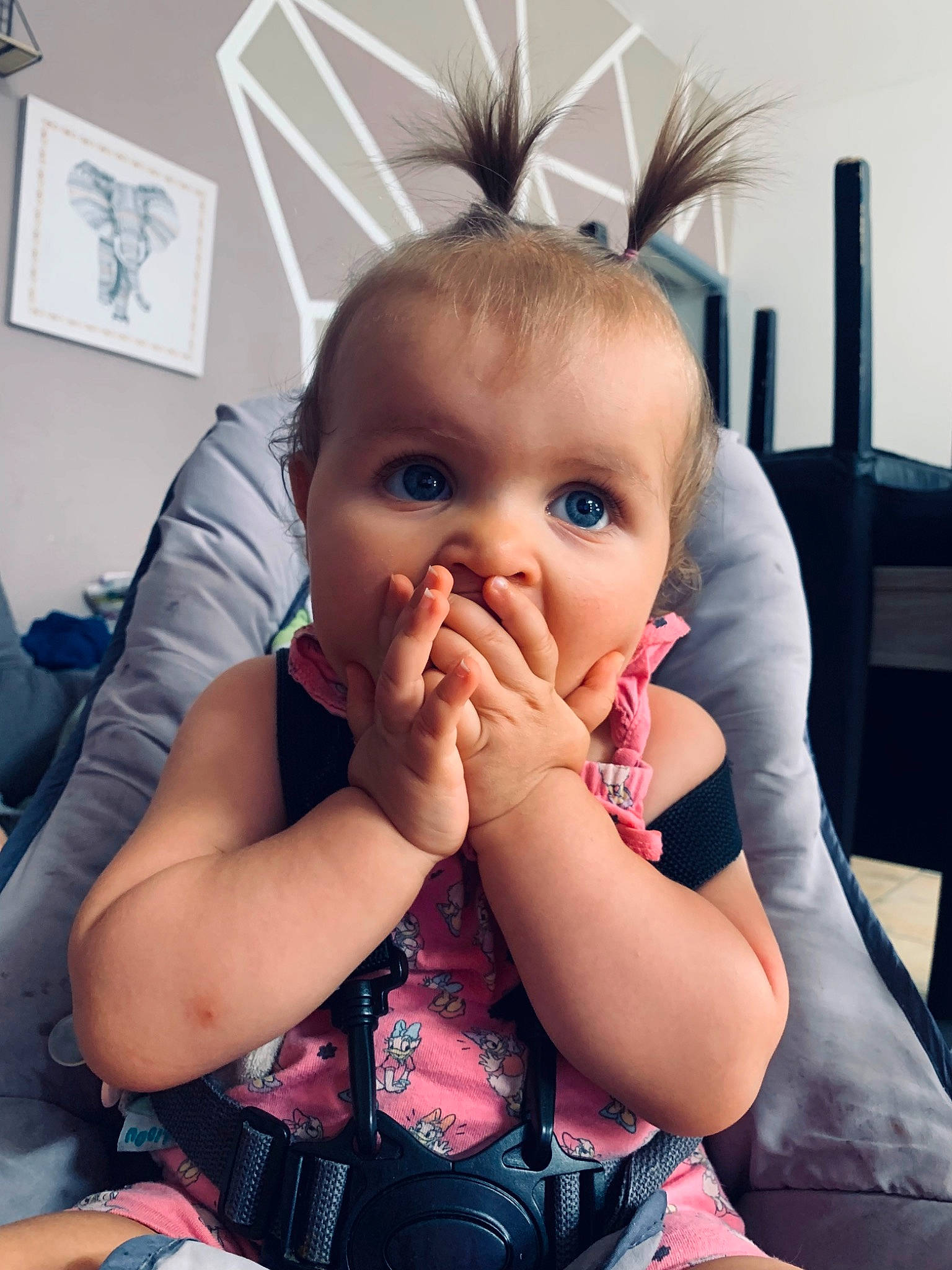 Aliyah participe au concours pour gagner de l'argent avec cette photo : baby, baby_toddler_clothing, cheek, chin, comfort, ear, eyelash, facial_expression, finger, gesture, hairstyle, hand, happy, iris, lip, mouth, nose, person, skin, thumb