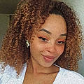 Léna V.
