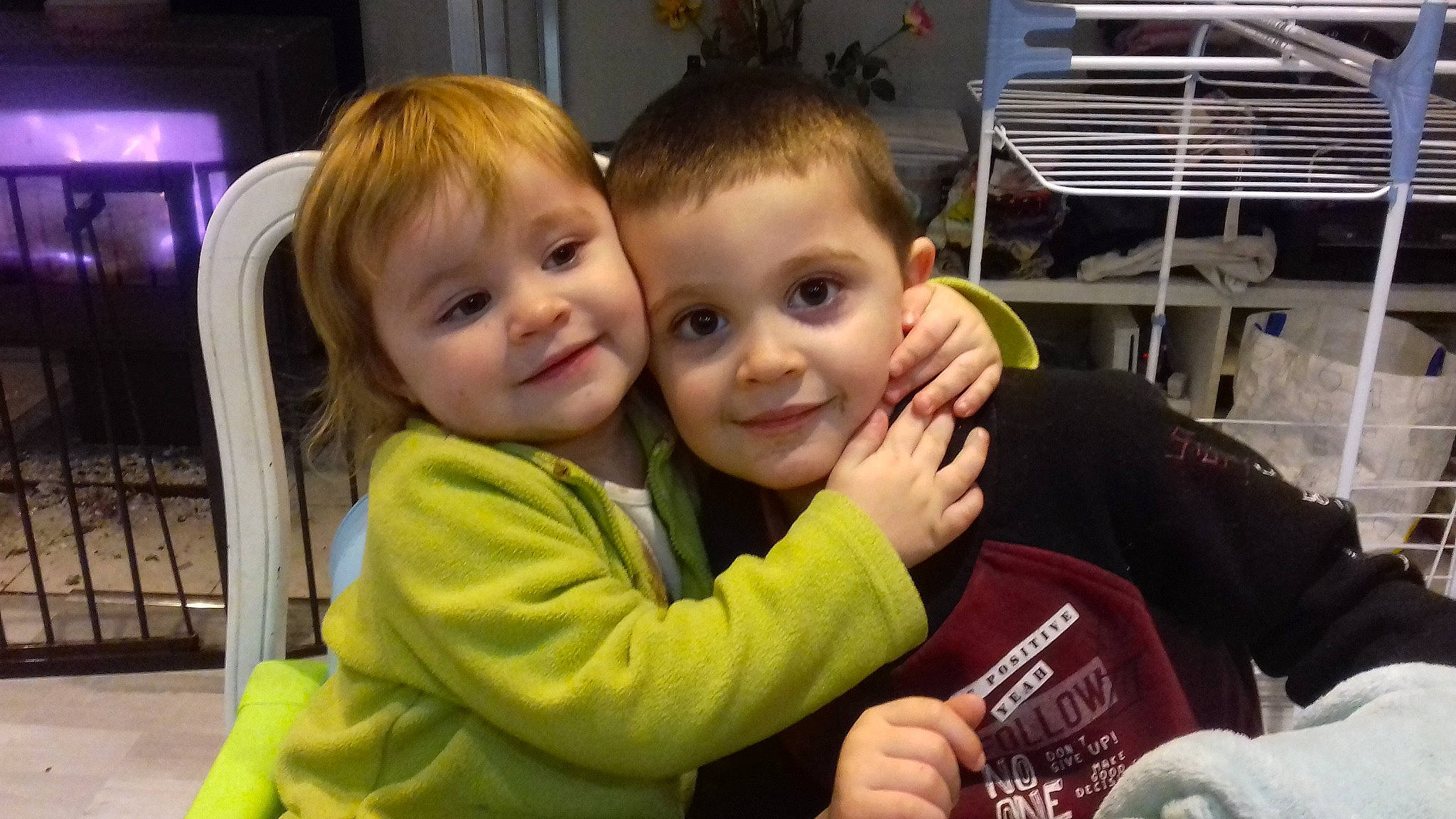 Éléana a rejoint le concours — aidez-le/la à gagner de superbes lots ! baby, cheek, child, ear, person, smile, toddler