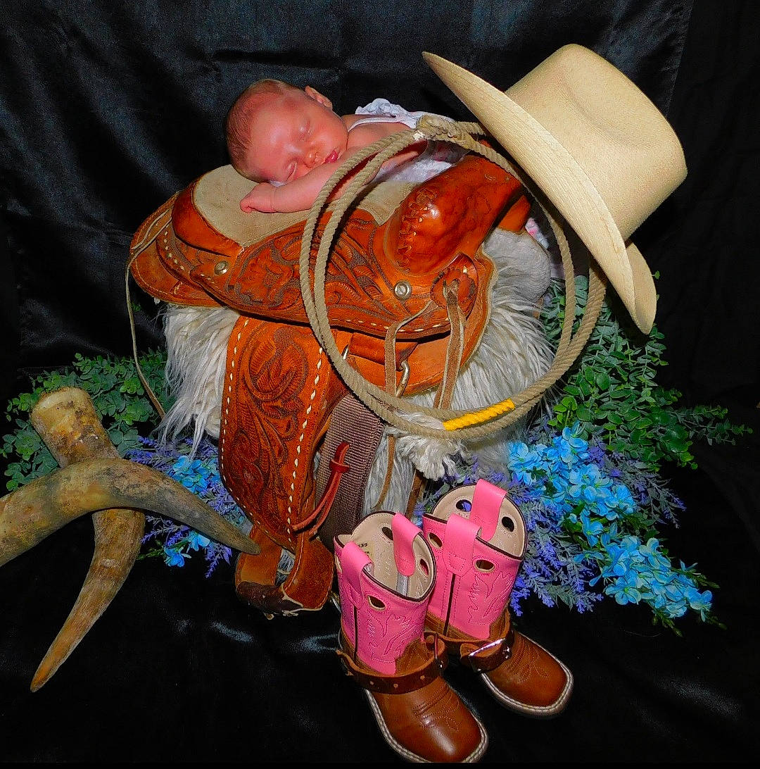 Hazel joined the competition — help win amazing prizes! person