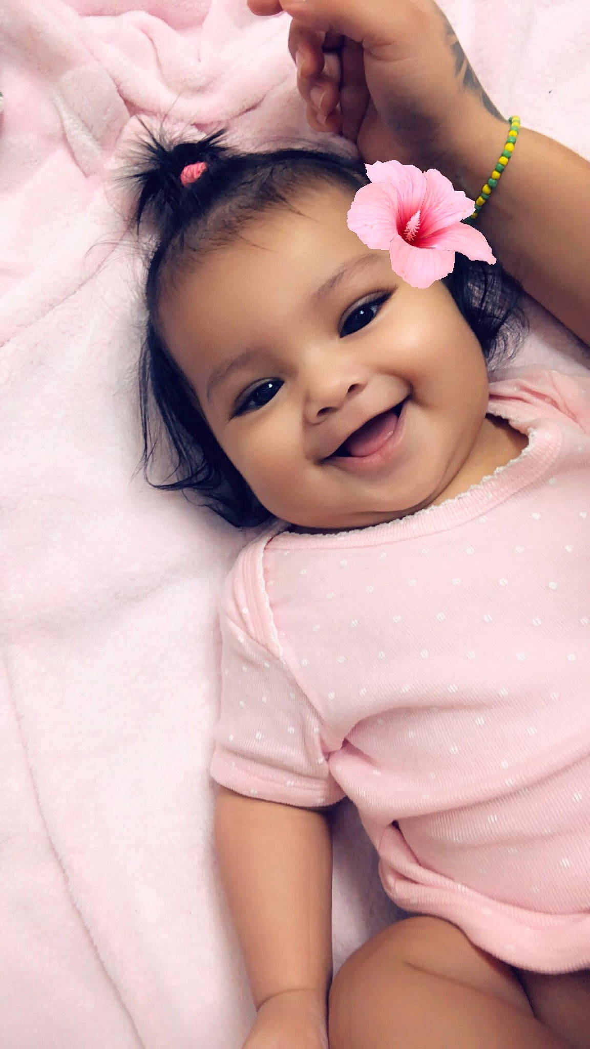 Ayvah is registered to the contest to win money with this photo: baby, beauty, cheek, child, child_model, eye, eyebrow, eyelash, face, hair_accessory, headband, headgear, headpiece, joy, lip, nose, person, photography, pink, skin